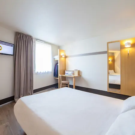 Hotel Paris Parc Des Expositions