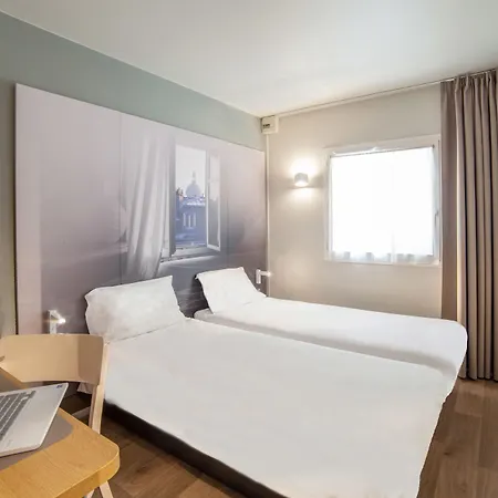 Paris Parc Des Expositions Hotel