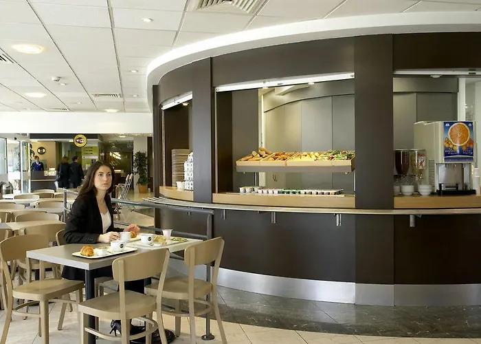 Hotel Paris Parc Des Expositions